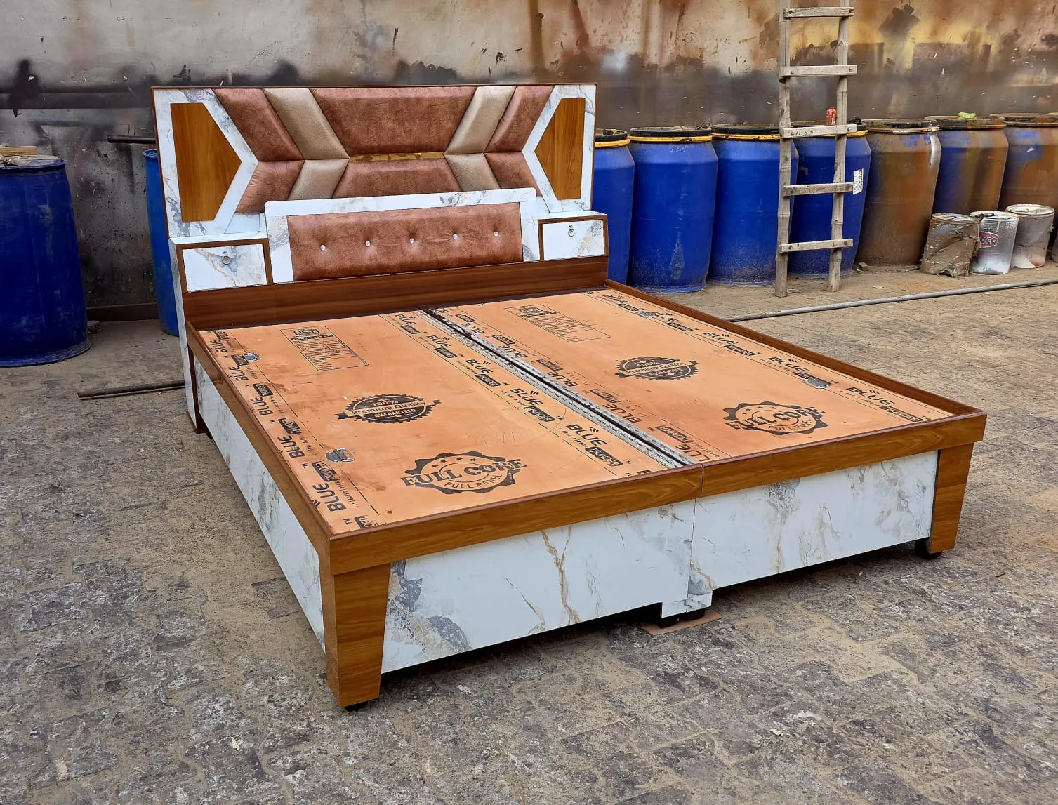 6 Ft Counter Bed design 10 by Jangra Furniture Factory
