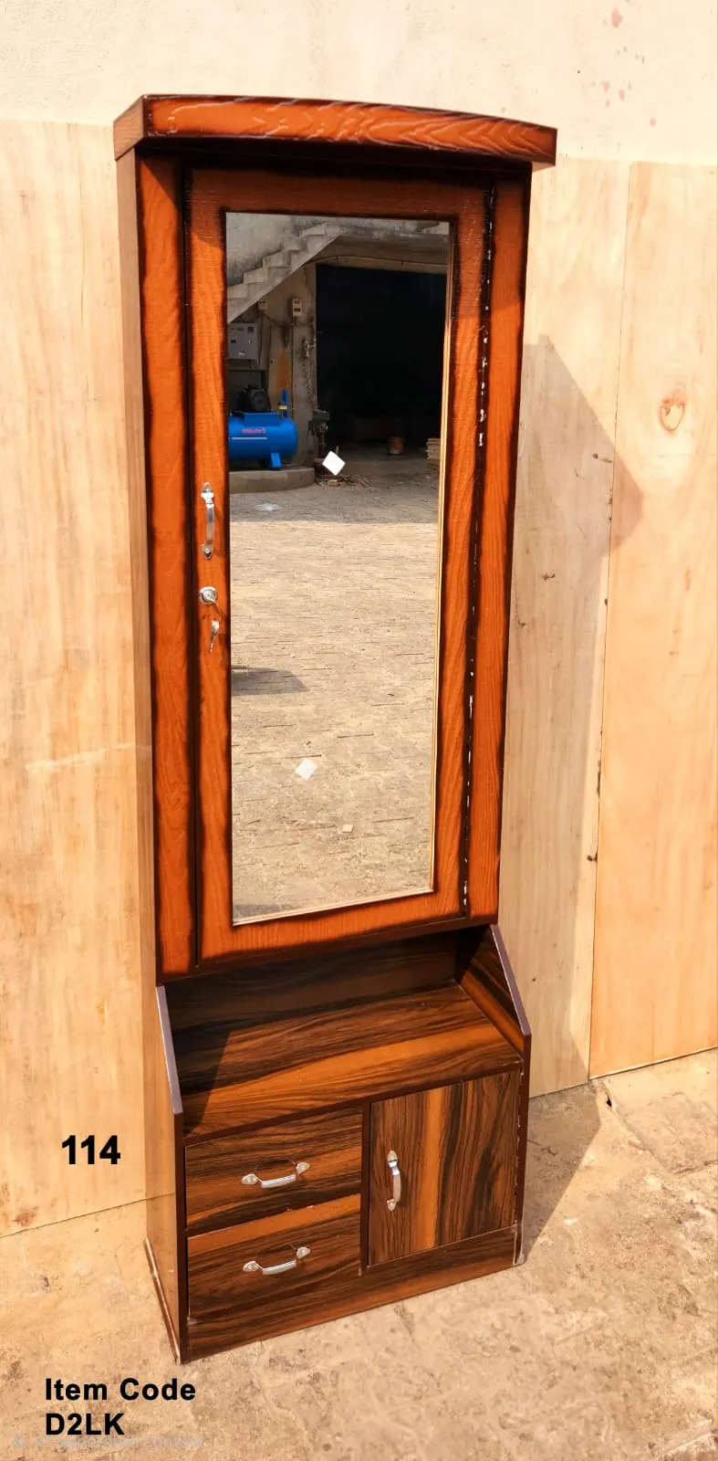 Dressing Table design 10 by Jangra Furniture Factory
